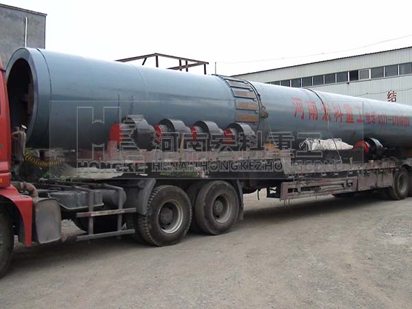 發(fā)往鄂爾多斯頁巖陶?；剞D窯發(fā)貨現(xiàn)場